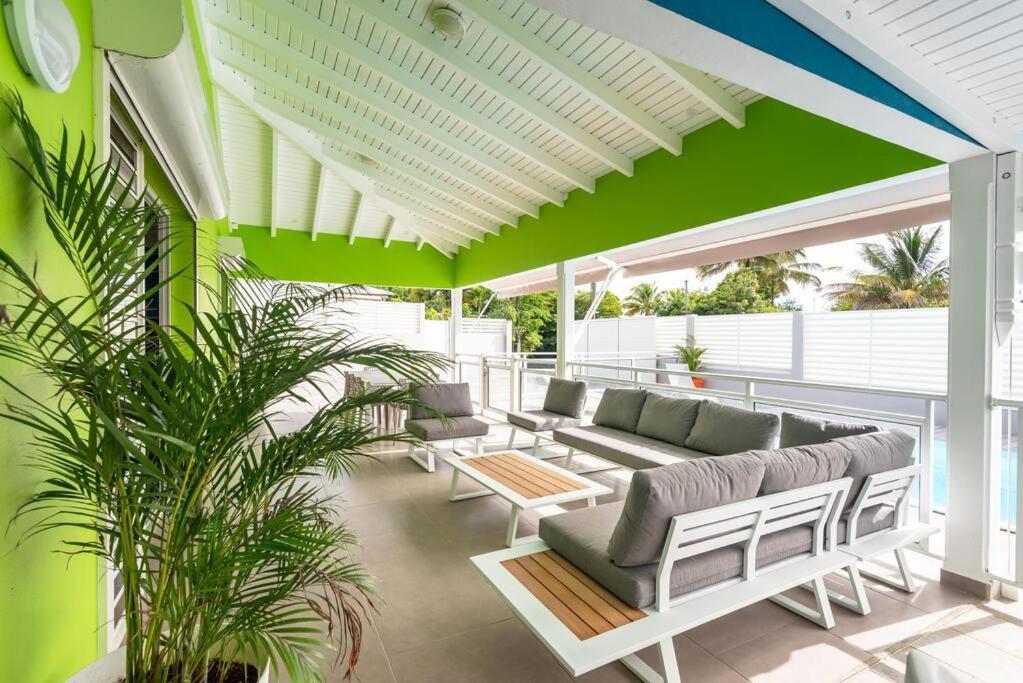 Villa De Standing Avec Piscine Au Gosier เลอโกซิเยร์ ภายนอก รูปภาพ