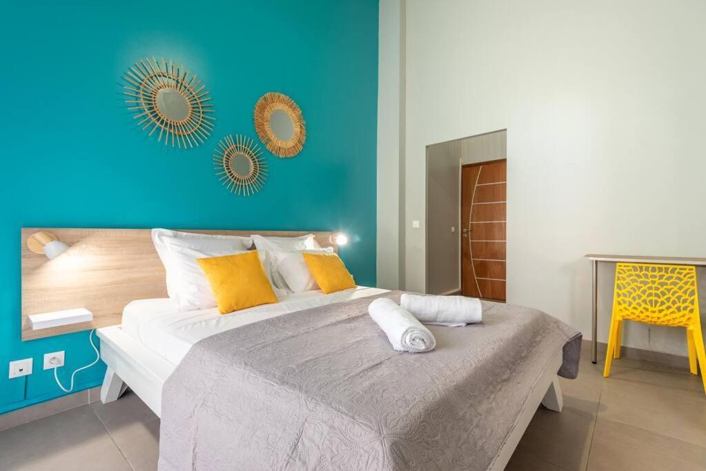 Villa De Standing Avec Piscine Au Gosier เลอโกซิเยร์ ภายนอก รูปภาพ